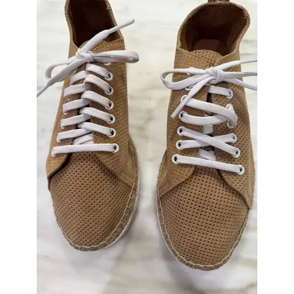 New  Hand-made Andre Assous leather/suede lace-up shoes - size 9.5 - Picture 2 of 8